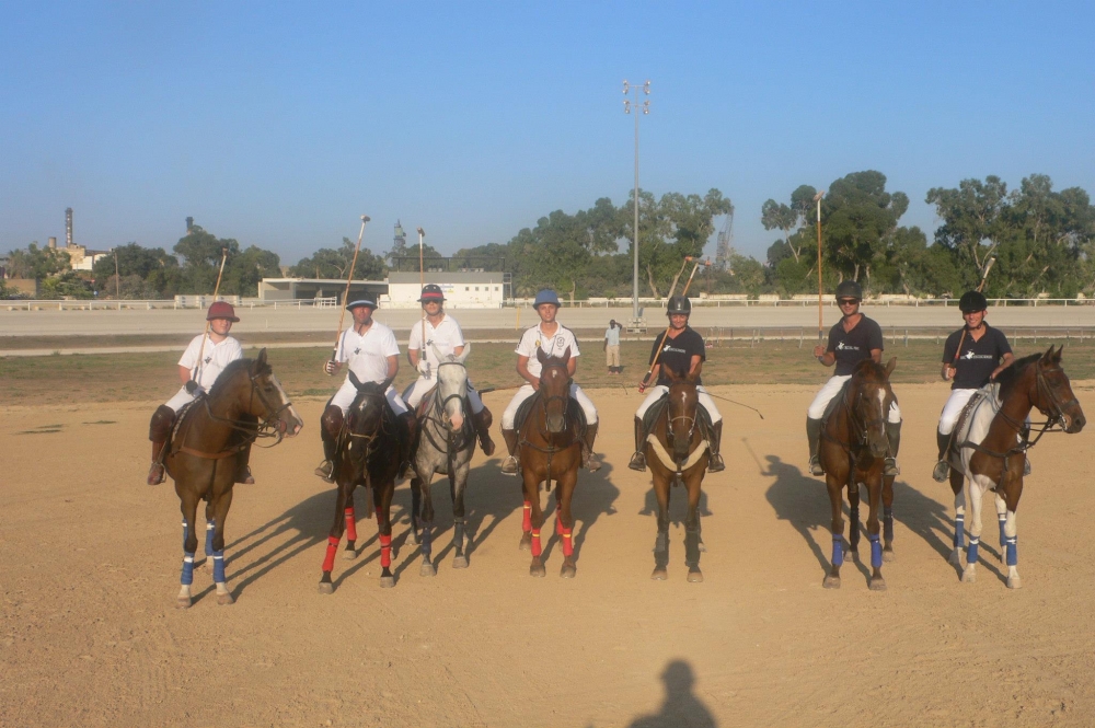 polo 1000x665.0390625 www-maltapolo-com-summer-camp-2012-press-release 4 polomagazine.jpg